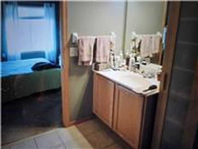 7445 Timber Crest Drive S, Cottage Grove, MN 55016