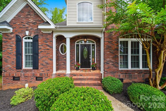 1110 Mayfield Circle NW, Conover, NC 28613
