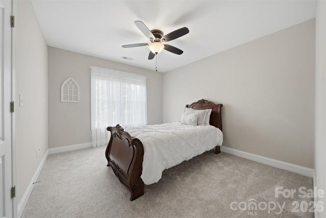 1110 Mayfield Circle NW, Conover, NC 28613