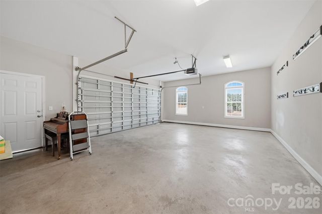 1110 Mayfield Circle NW, Conover, NC 28613