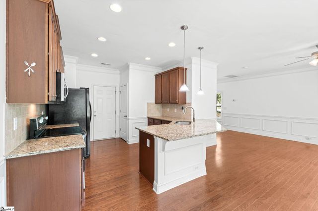 432 Woodbark Court, Mauldin, SC 29662