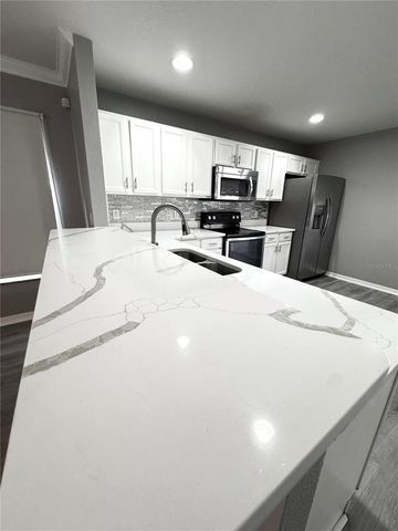 501 FLOWER FIELDS LANE, Orlando, FL 32824