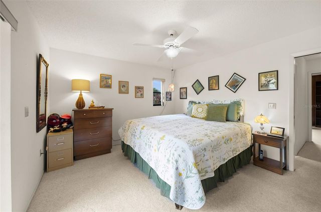 4806 W COUNTRY CLUB DRIVE, Sarasota, FL 34243