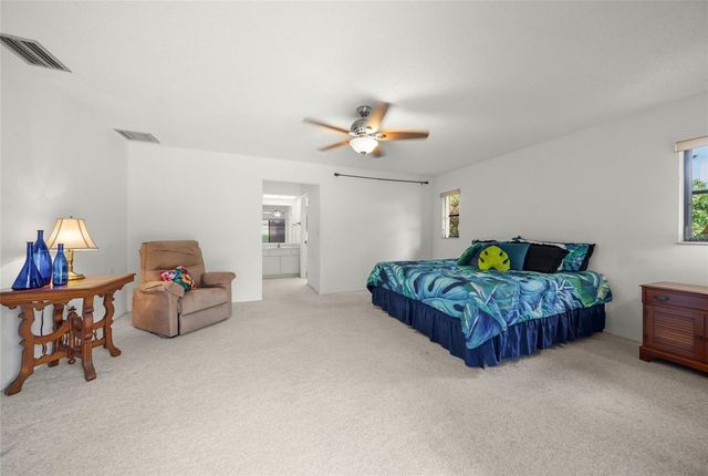 4806 W COUNTRY CLUB DRIVE, Sarasota, FL 34243