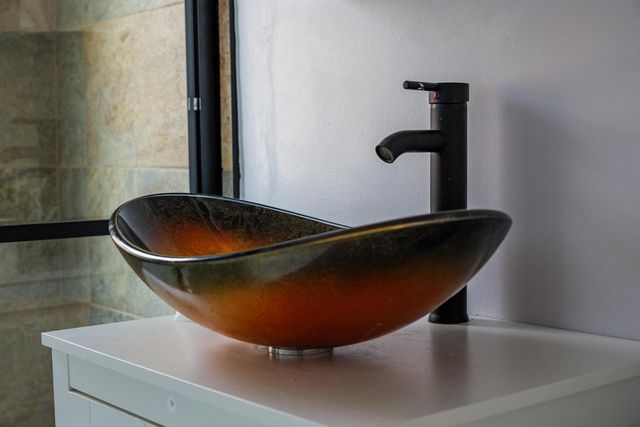 7721 14th AVENUE, Kenosha, WI 53143