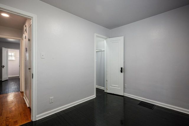 7721 14th AVENUE, Kenosha, WI 53143