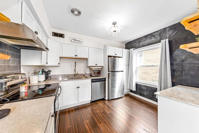 2230 S 106th STREET, West Allis, WI 53227