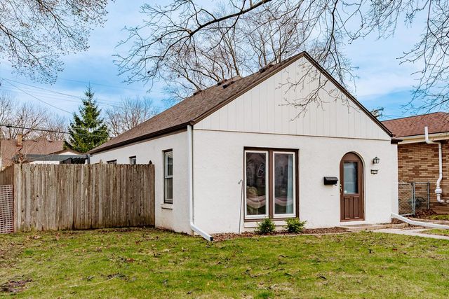 2230 S 106th STREET, West Allis, WI 53227