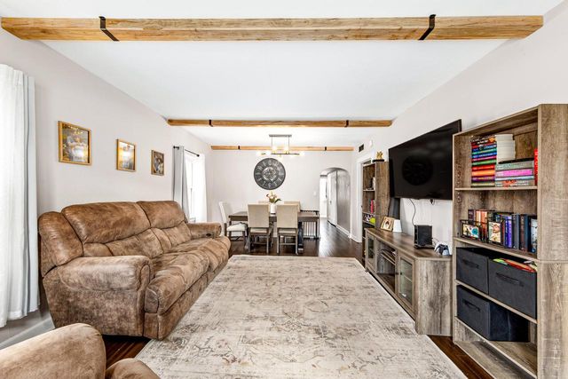 2230 S 106th STREET, West Allis, WI 53227