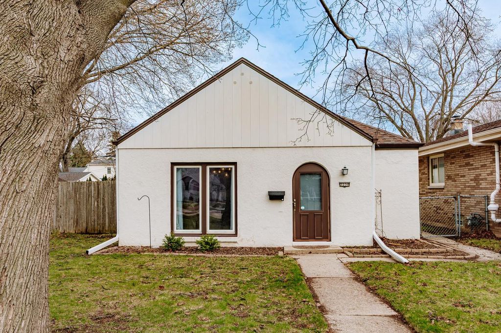 2230 S 106th STREET, West Allis, WI 53227