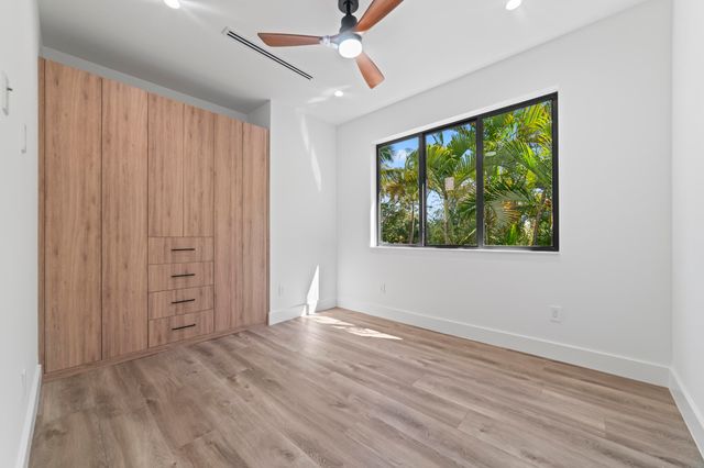 1314 NE 13th Avenue A-b, Fort Lauderdale, FL 33304