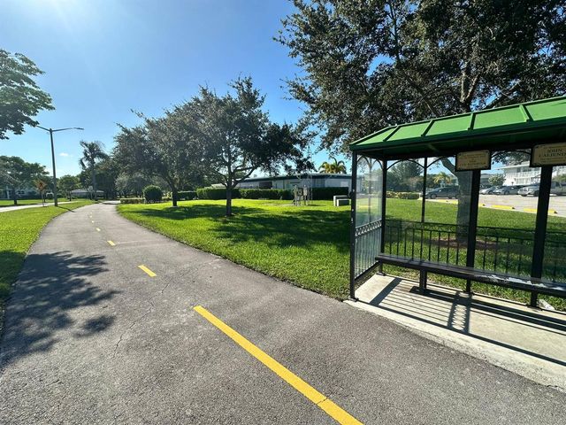171 Markham H 171, Deerfield Beach, FL 33442