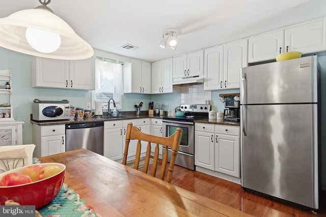 912 SARASOTA DR, Forked River, NJ 08731