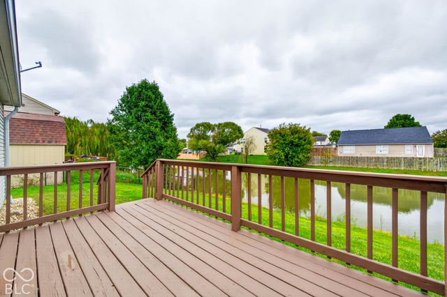 1029 Arabian Way, Bargersville, IN 46106