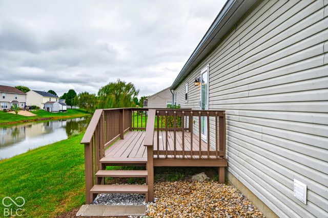 1029 Arabian Way, Bargersville, IN 46106