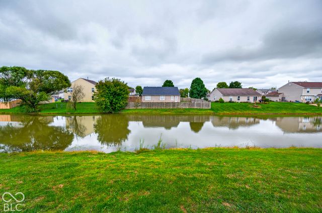 1029 Arabian Way, Bargersville, IN 46106