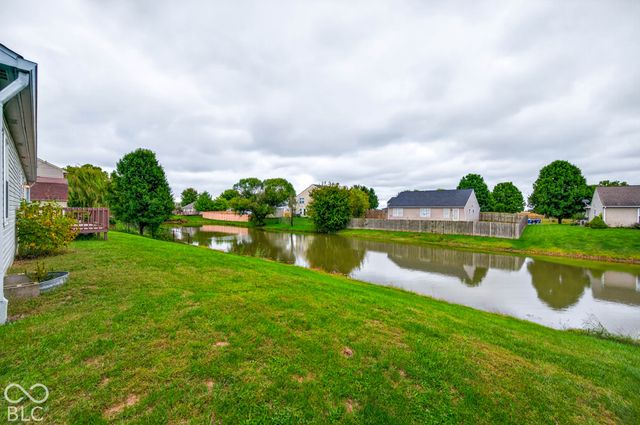 1029 Arabian Way, Bargersville, IN 46106