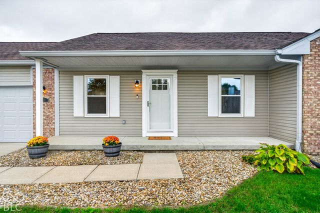 1029 Arabian Way, Bargersville, IN 46106