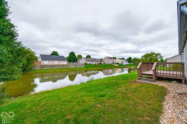 1029 Arabian Way, Bargersville, IN 46106