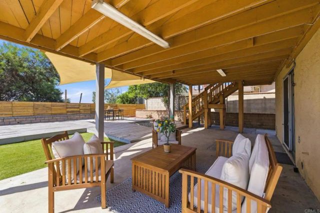 6729 Anton Ln, San Diego, CA 92114