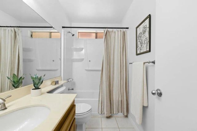 6729 Anton Ln, San Diego, CA 92114