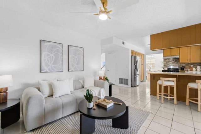 6729 Anton Ln, San Diego, CA 92114