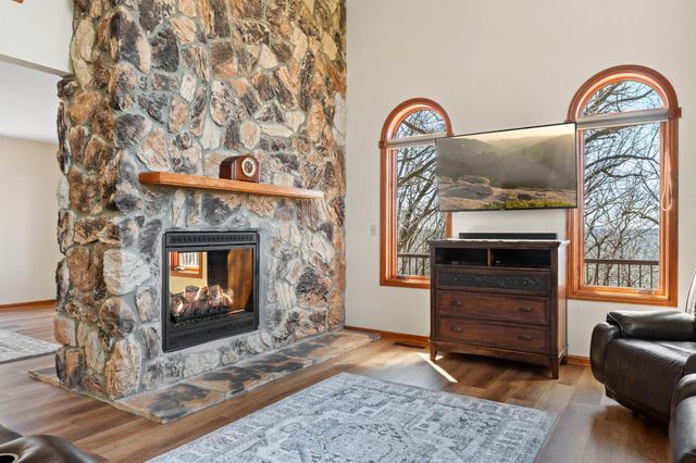 2642 Northridge Lane N, Stillwater, MN 55082