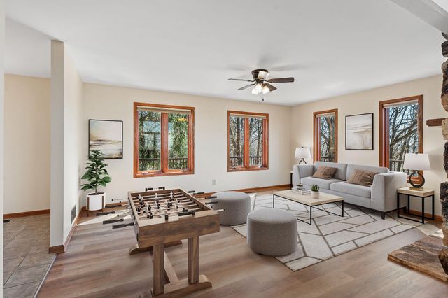 2642 Northridge Lane N, Stillwater, MN 55082