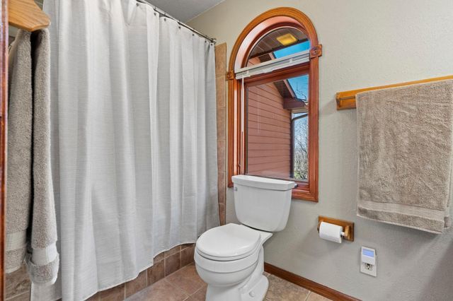 2642 Northridge Lane N, Stillwater, MN 55082