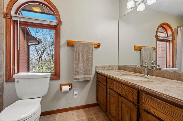 2642 Northridge Lane N, Stillwater, MN 55082