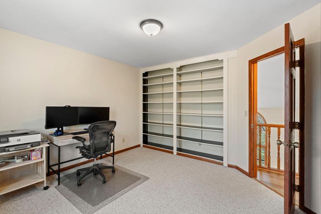 2642 Northridge Lane N, Stillwater, MN 55082