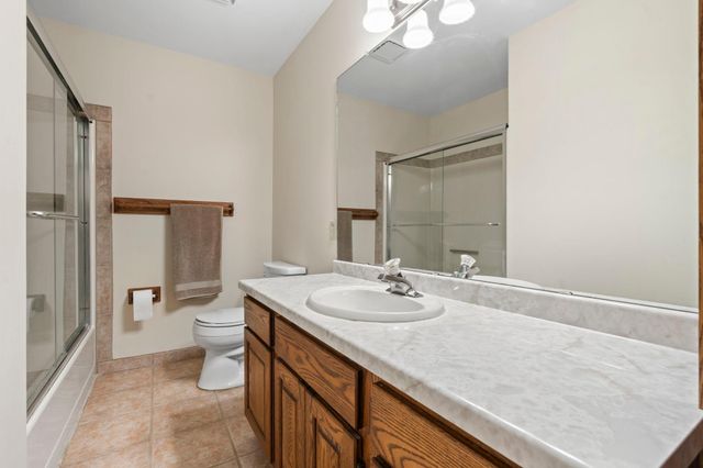 2642 Northridge Lane N, Stillwater, MN 55082