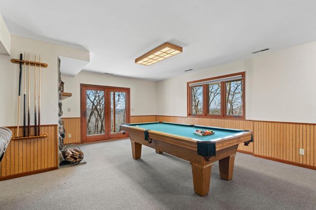 2642 Northridge Lane N, Stillwater, MN 55082