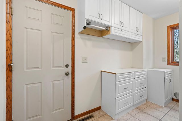 2642 Northridge Lane N, Stillwater, MN 55082