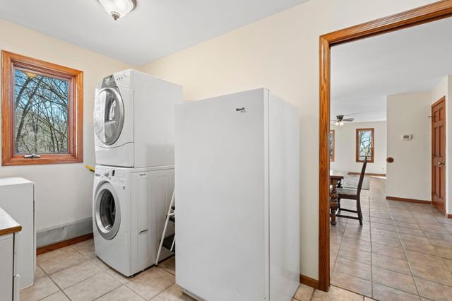 2642 Northridge Lane N, Stillwater, MN 55082