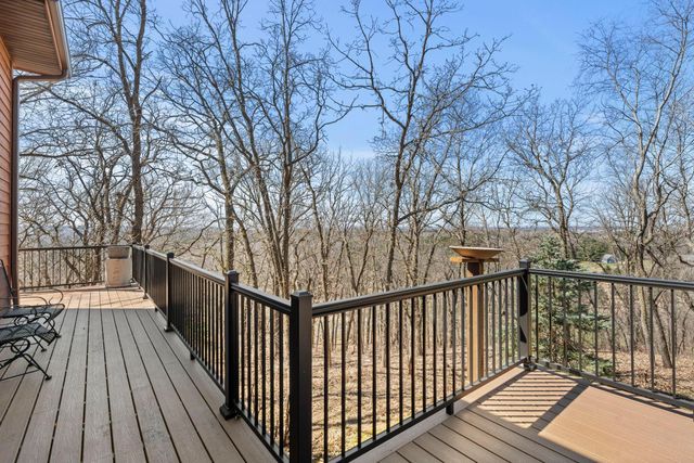 2642 Northridge Lane N, Stillwater, MN 55082