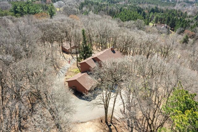 2642 Northridge Lane N, Stillwater, MN 55082