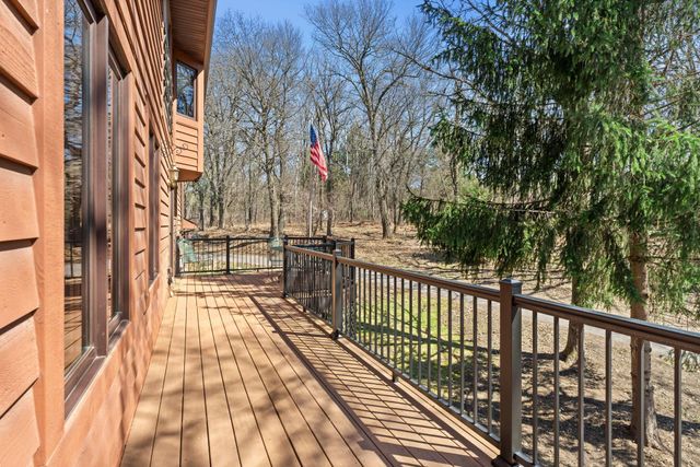 2642 Northridge Lane N, Stillwater, MN 55082