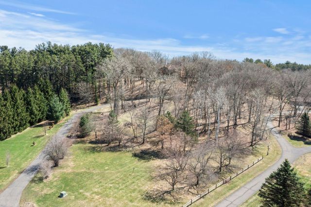 2642 Northridge Lane N, Stillwater, MN 55082