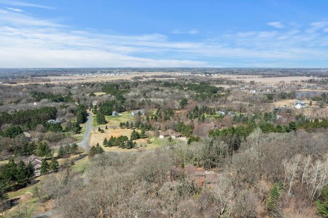 2642 Northridge Lane N, Stillwater, MN 55082