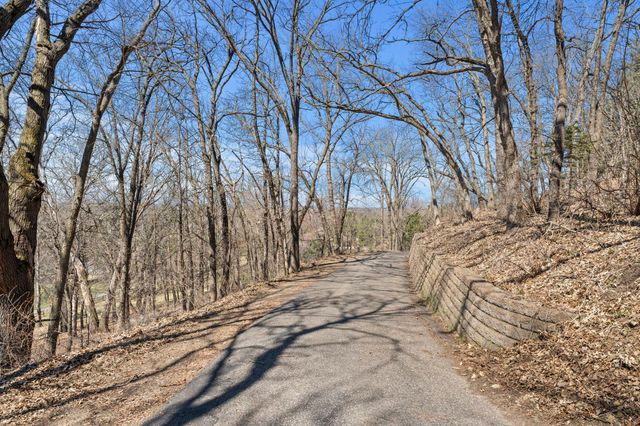 2642 Northridge Lane N, Stillwater, MN 55082