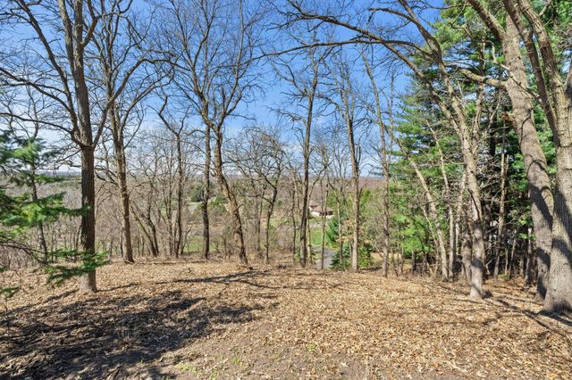 2642 Northridge Lane N, Stillwater, MN 55082