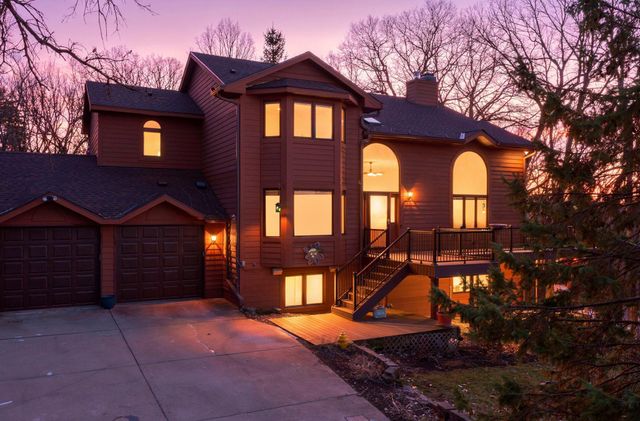 2642 Northridge Lane N, Stillwater, MN 55082