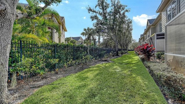 7612 PLANTATION CIRCLE, Bradenton, FL 34201