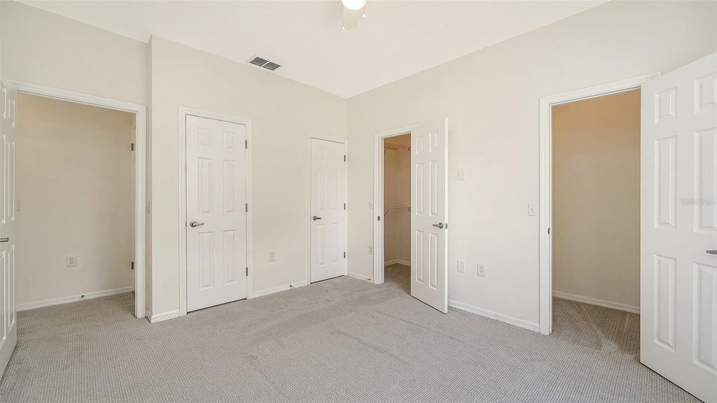 Image 20 of property listing at 7612 PLANTATION CIRCLE, Bradenton, FL 34201