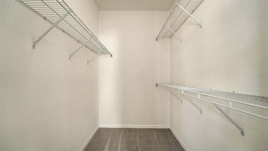 Image 25 of property listing at 7612 PLANTATION CIRCLE, Bradenton, FL 34201