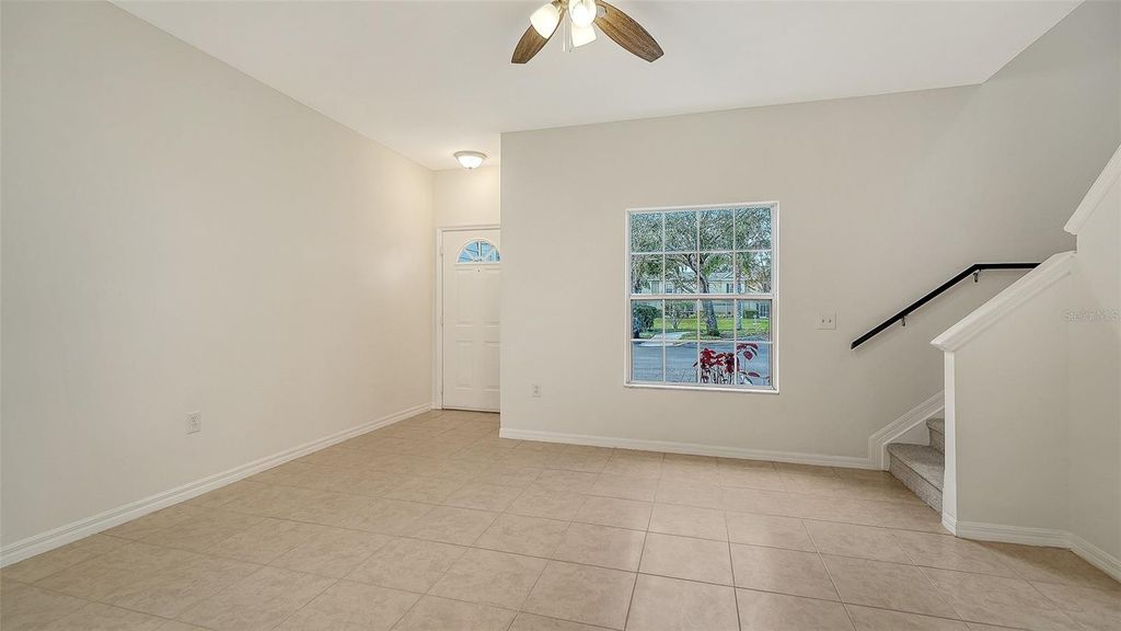 Image 8 of property listing at 7612 PLANTATION CIRCLE, Bradenton, FL 34201