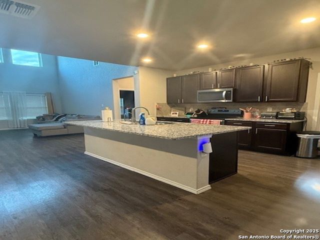 15235 Selene View, San Antonio, TX 78245