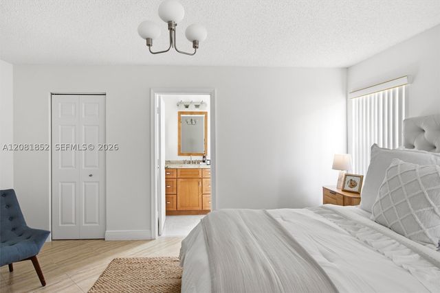 1931 Pisces Ter, Weston, FL 33327