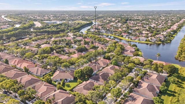 1931 Pisces Ter, Weston, FL 33327